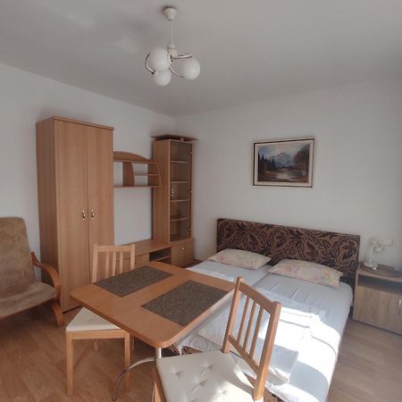 Domki I Pokoje Blisko Morza Leba Bagian luar foto