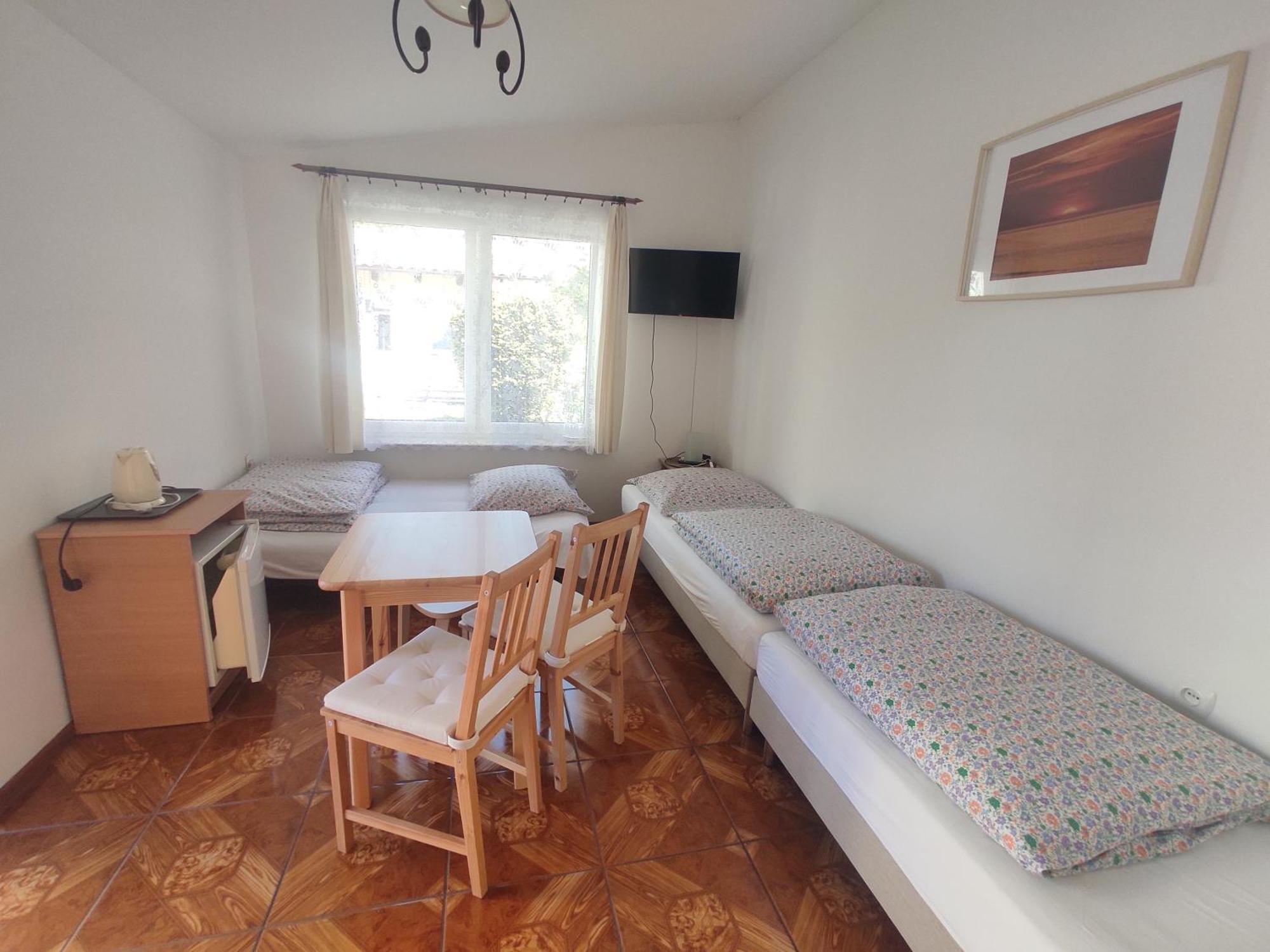 Domki I Pokoje Blisko Morza Leba Ruang foto